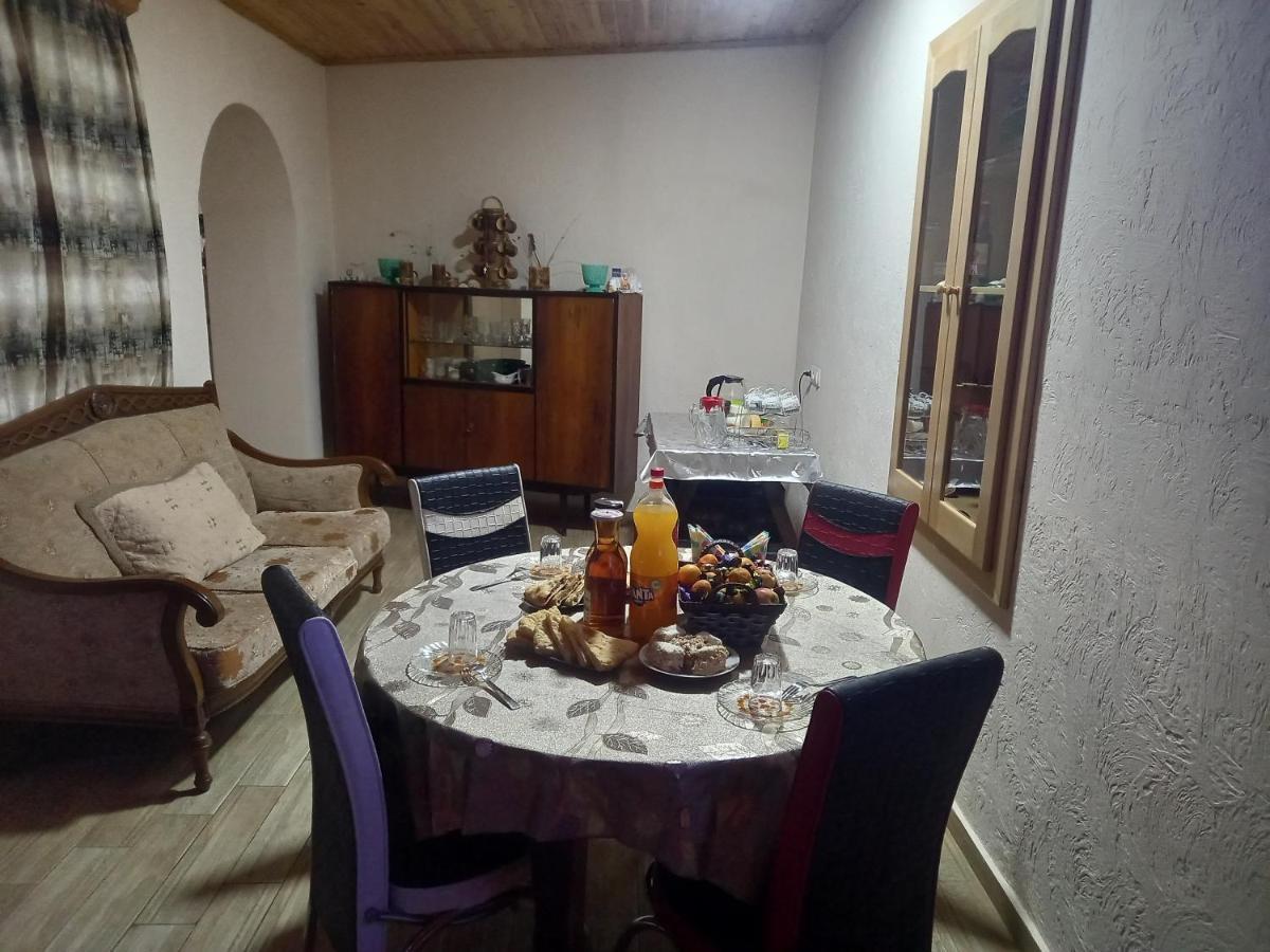 Spardishi Tower Mestia Buitenkant foto