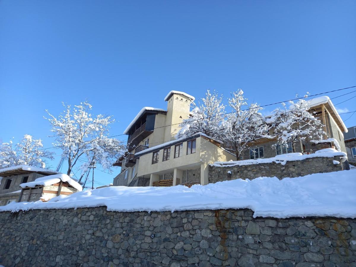 Spardishi Tower Mestia Buitenkant foto