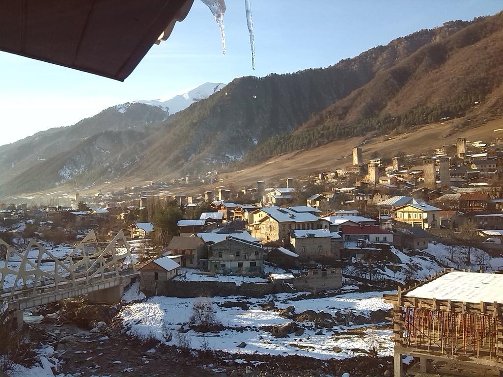 Spardishi Tower Mestia Buitenkant foto